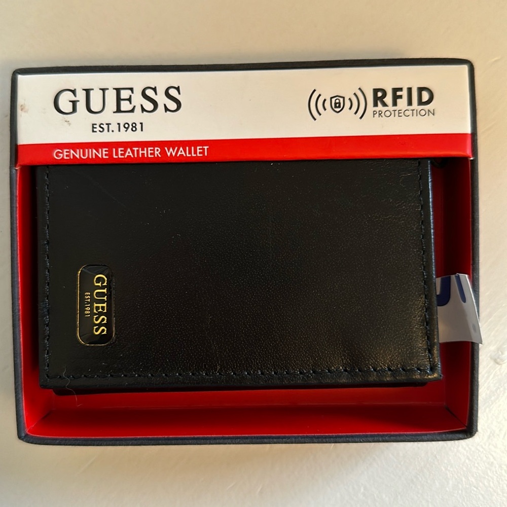 Guess genuine leather wallet